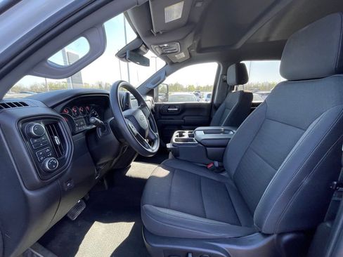 Used 2024 Chevrolet Silverado 2500 Custom w/ Custom Value Package AWD/4WD image 19