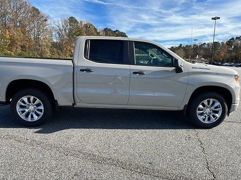 New 2026 Chevrolet Silverado 1500 Custom image 4