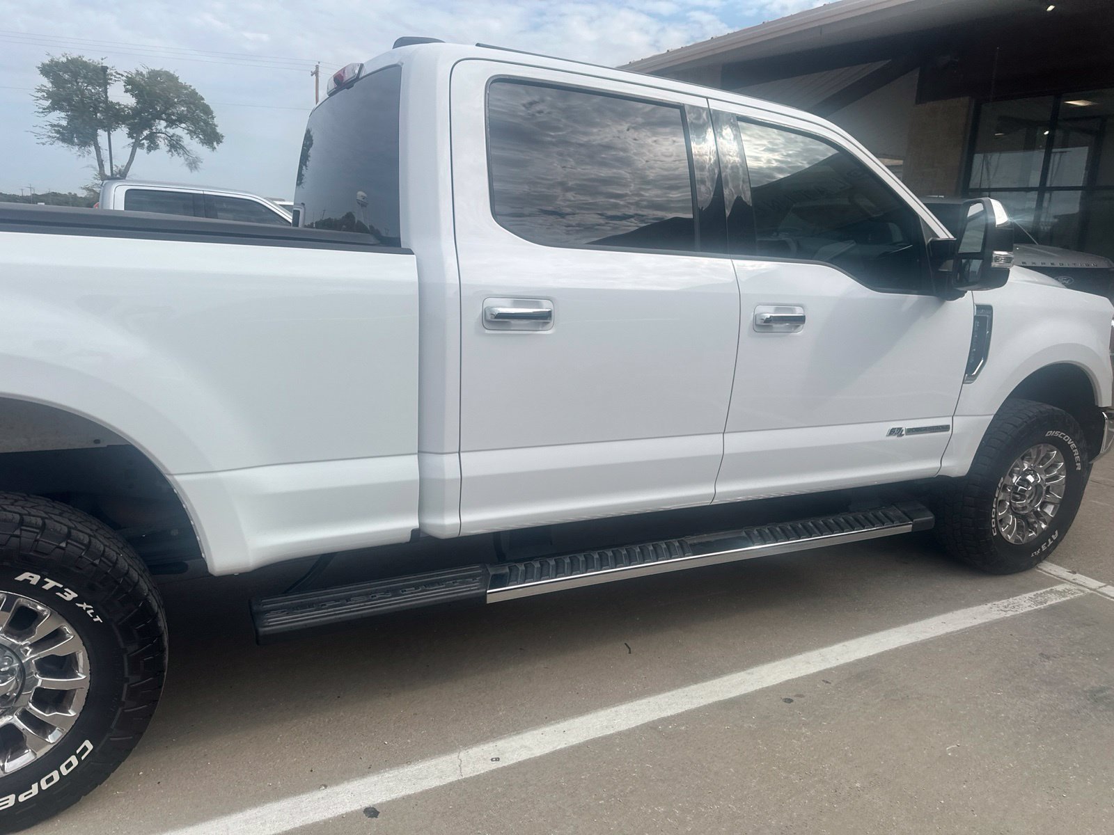 Used 2020 Ford F250 XLT w/ XLT Premium Package AWD/4WD image 6