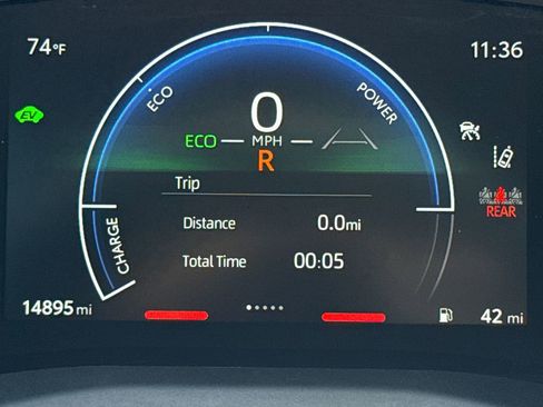 Used 2025 Toyota Camry SE w/ Multimedia Upgrade Package image 30