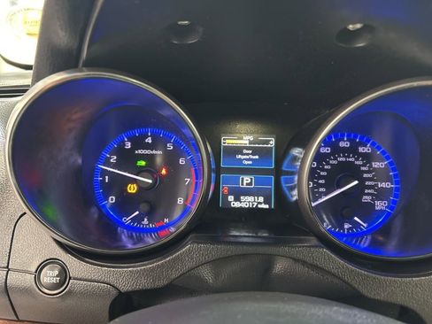 Used 2015 Subaru Outback 3.6R Limited image 26