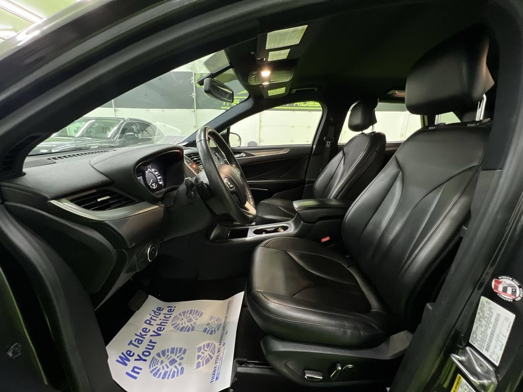 Used 2019 Lincoln MKC Premiere AWD/4WD image 16