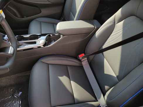 New 2026 Buick Envista Sport Touring w/ Convenience I Package FWD image 22