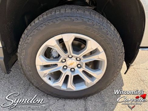 New 2026 Chevrolet Silverado 1500 LTZ w/ LTZ Premium Package AWD/4WD image 12