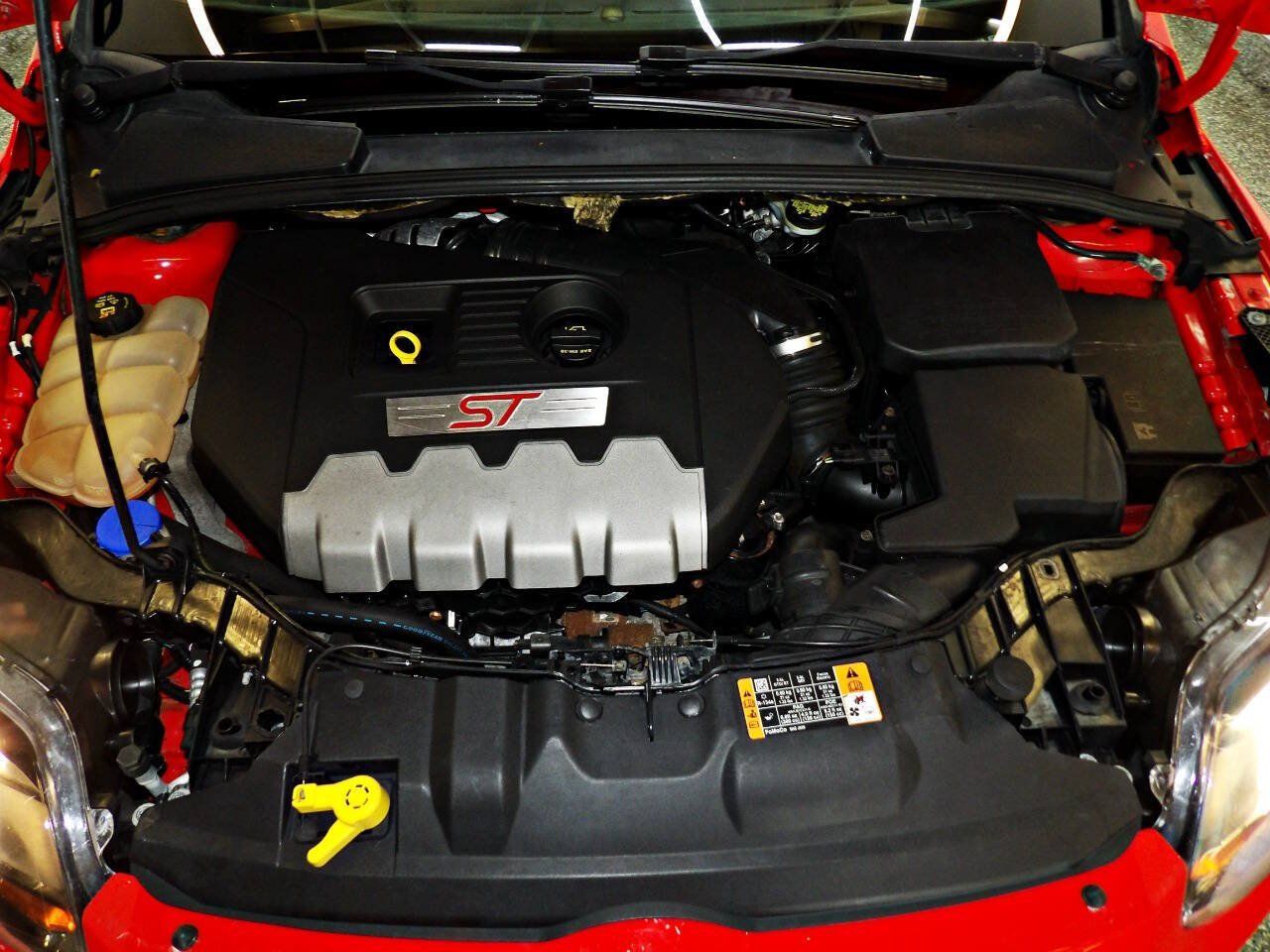 Used 2014 Ford Focus ST w/ Equipment Group 202A FWD image 22