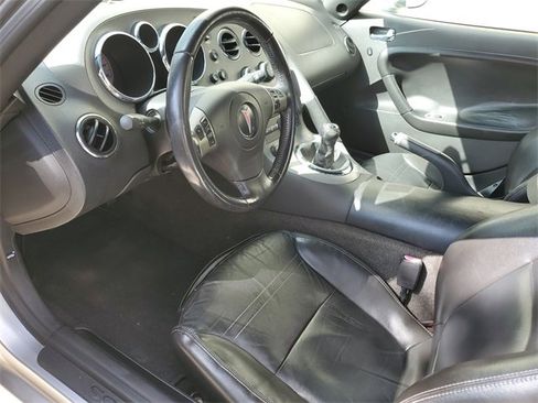 Used 2008 Pontiac Solstice Convertible w/ Premium Package image 11