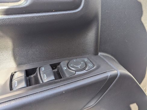 Certified 2021 Chevrolet Silverado 1500 Custom Trail Boss image 27