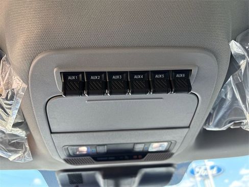 New 2025 Ford F550 4x4 Regular Cab Super Duty image 18