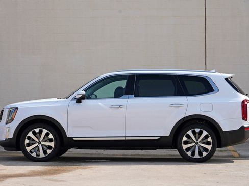 Used 2022 Kia Telluride S AWD/4WD image 8