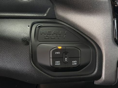 New 2026 RAM 3500 Tradesman w/ Chrome Appearance Group A AWD/4WD image 17