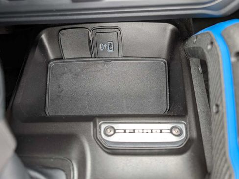 Used 2023 Ford Bronco Outer Banks AWD/4WD image 31