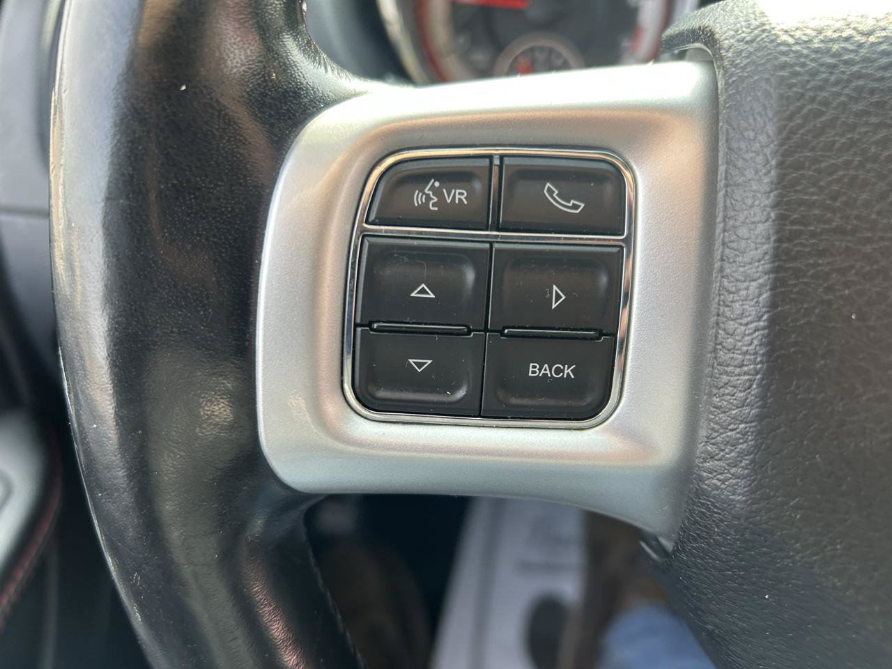 Used 2019 Dodge Grand Caravan GT FWD image 17
