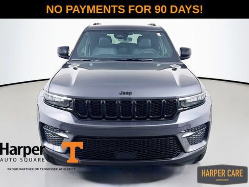 New 2025 Jeep Grand Cherokee Altitude image 2