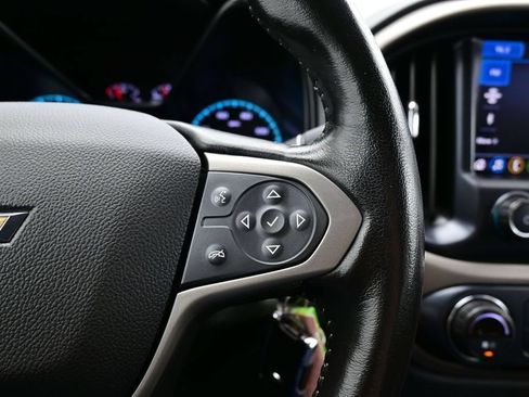 Used 2019 Chevrolet Colorado Z71 AWD/4WD image 45