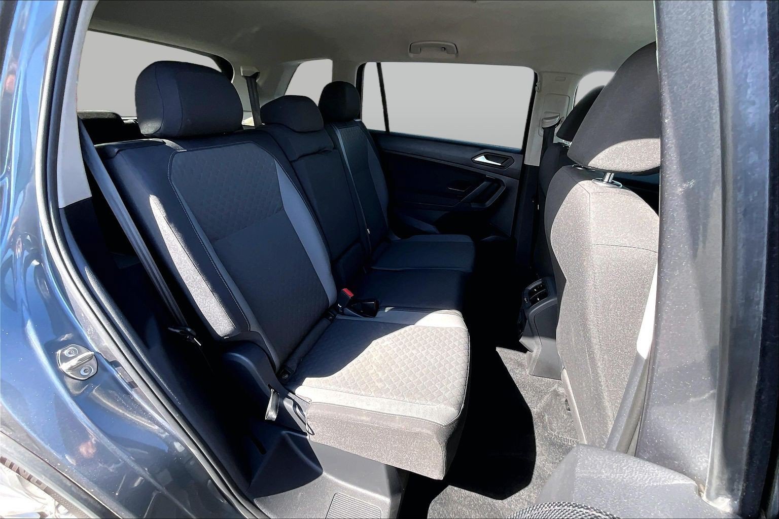 Used 2019 Volkswagen Tiguan S FWD image 28