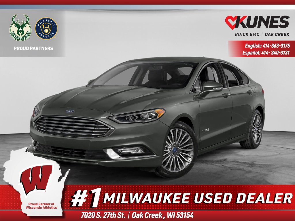 Used 2017 Ford Fusion Titanium FWD image 1