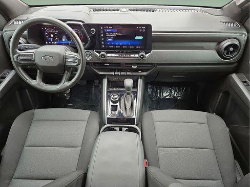 Used 2025 Chevrolet Colorado Trail Boss w/ Midnight Edition image 15