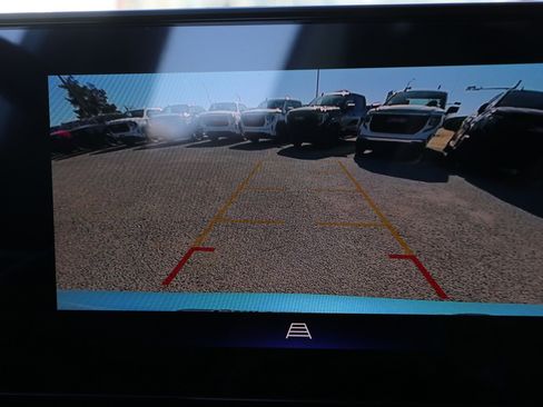 New 2026 Chevrolet Trax LT w/ LPO, Blackout Package image 22