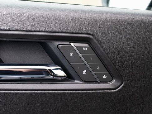 New 2025 Chevrolet Colorado Z71 w/ Technology Package image 16