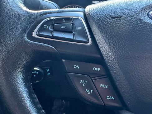 Used 2020 Ford EcoSport SE w/ SE Convenience Package image 15