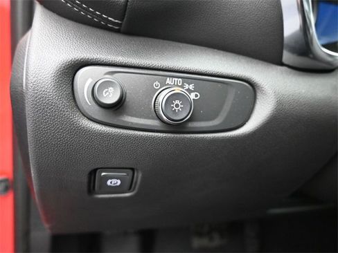 Used 2024 Chevrolet Blazer LT w/ Convenience Package image 13