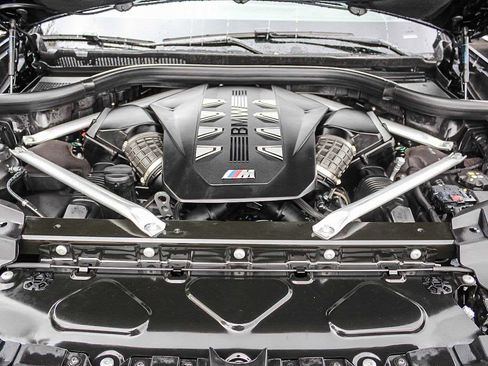 Used 2026 BMW X7 M60i image 26