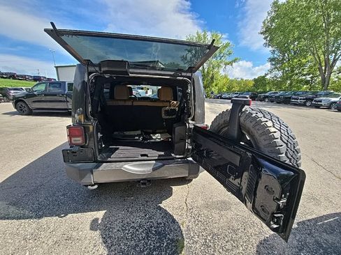 Used 2011 Jeep Wrangler Unlimited Sport AWD/4WD image 19