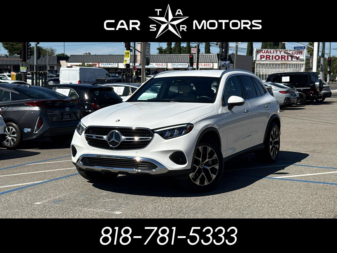 Used 2025 Mercedes-Benz GLC 350e 4MATIC image 1