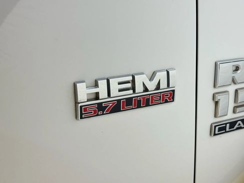 Used 2019 RAM 1500 Big Horn image 10