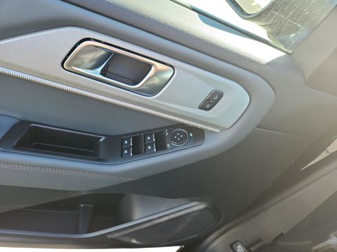 New 2026 Ford Explorer Active image 21