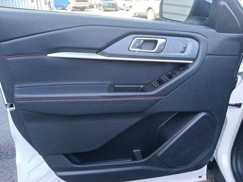 New 2026 Ford Explorer ST-Line RWD image 11