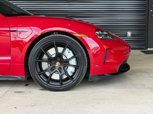 Certified 2025 Porsche Taycan GTS AWD/4WD image 11