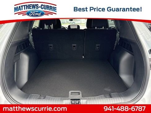New 2025 Ford Escape Active image 12