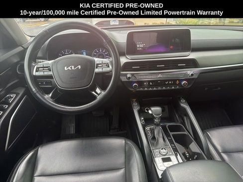 Certified 2022 Kia Telluride S image 11