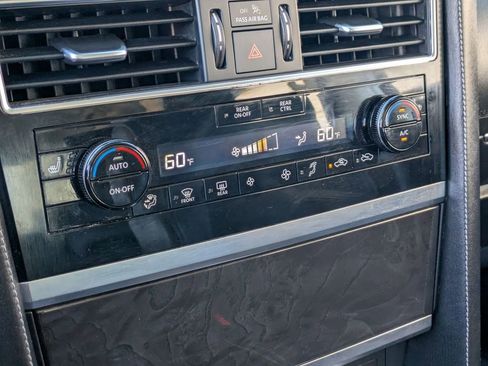 Used 2024 INFINITI QX80 Luxe image 17