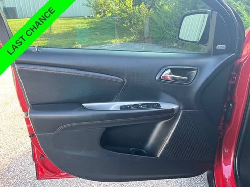 Used 2019 Dodge Journey GT AWD/4WD image 10