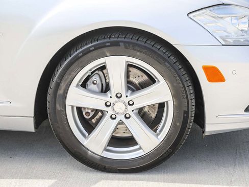 Used 2012 Mercedes-Benz S 550 image 10