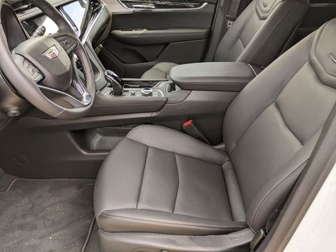 New 2025 Cadillac XT6 Premium Luxury image 19