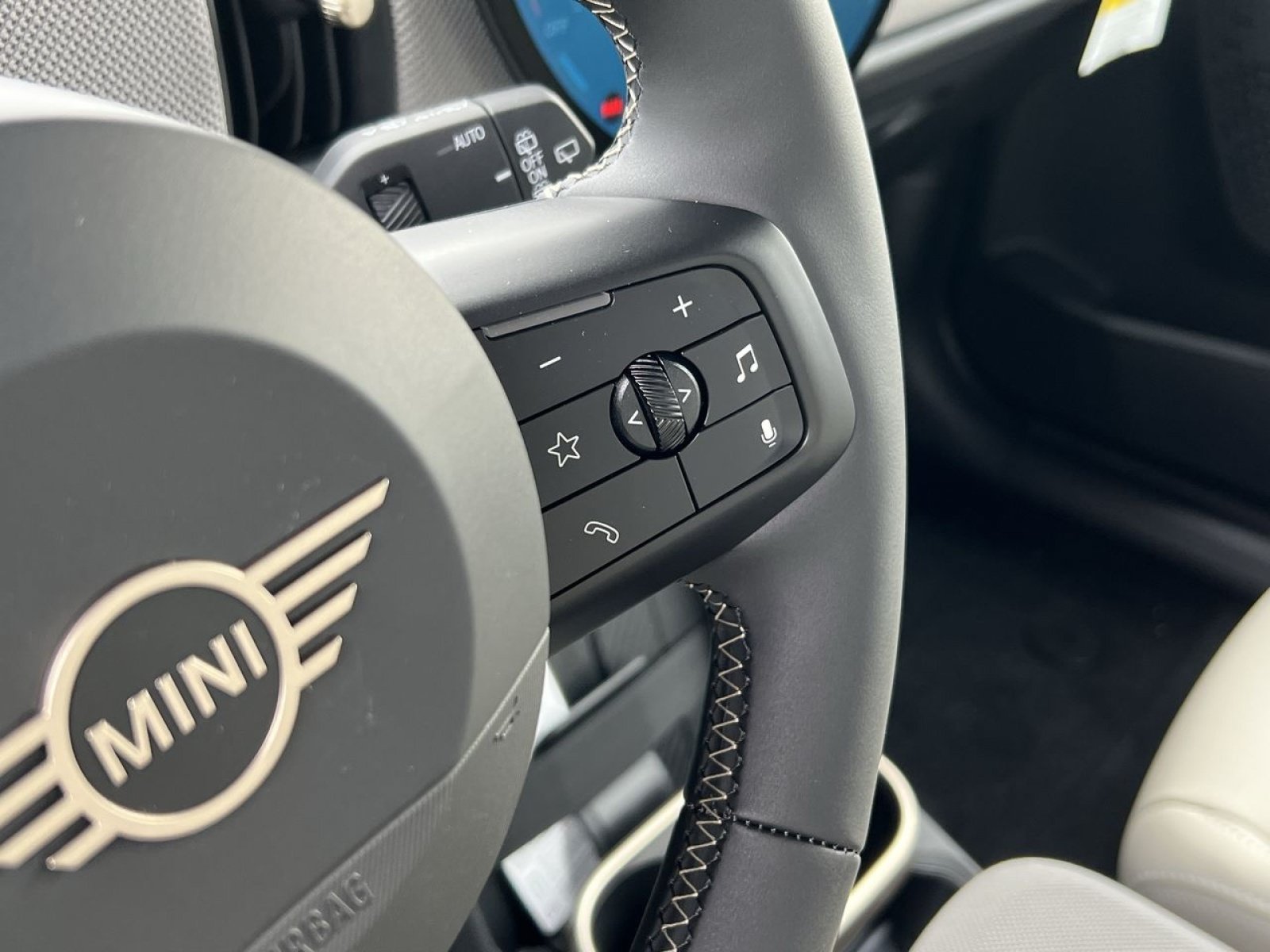 New 2026 MINI Cooper S FWD image 29