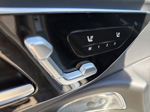 Used 2024 Mercedes-Benz E 350 4MATIC Sedan image 11