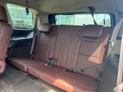 Used 2015 Chevrolet Tahoe LTZ AWD/4WD image 14