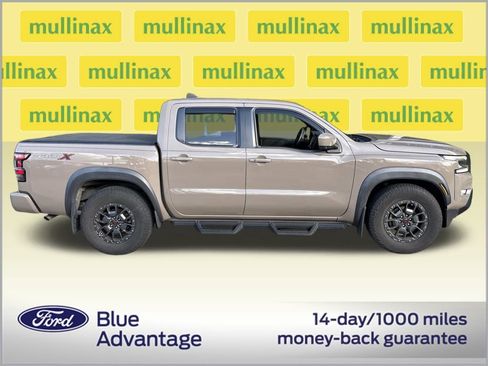 Used 2023 Nissan Frontier Pro-X w/ Pro-X Premium Package image 2