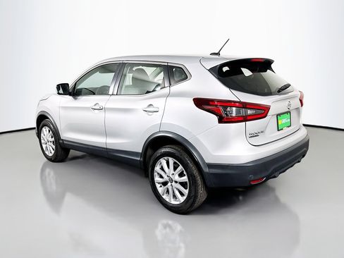 Used 2021 Nissan Rogue Sport S image 7