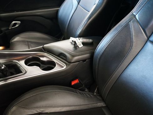 Used 2016 Dodge Challenger R/T Plus RWD image 30