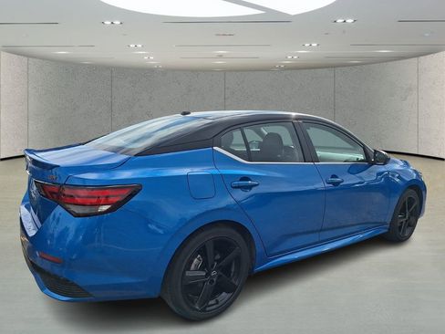 Certified 2024 Nissan Sentra SR w/ Trunk Package image 5