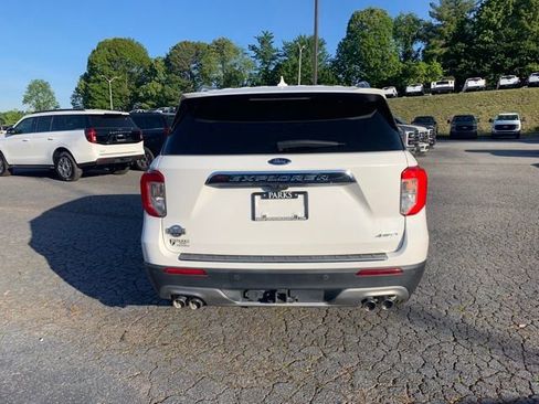 Certified 2024 Ford Explorer King Ranch w/ Technology Package AWD/4WD image 8
