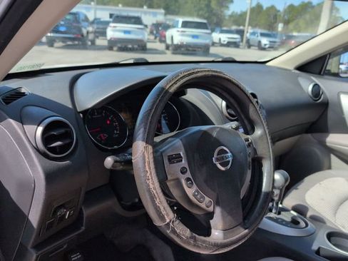 Used 2011 Nissan Rogue SV w/ Premium Pkg image 30