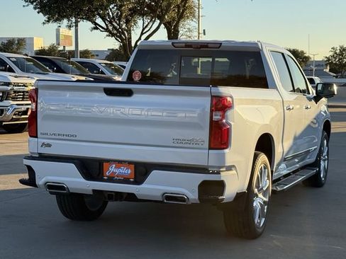 New 2026 Chevrolet Silverado 1500 High Country w/ High Country Premium Package image 4