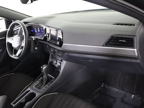 Used 2024 Volkswagen Jetta Sport FWD image 27