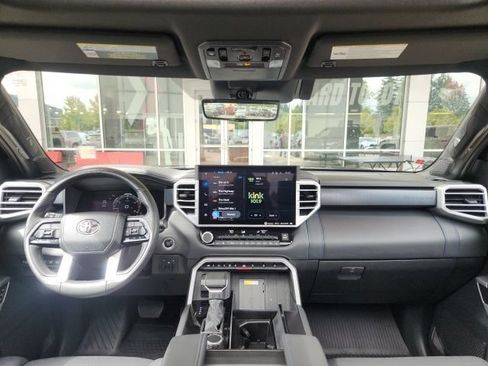 Used 2023 Toyota Tundra Platinum AWD/4WD image 21
